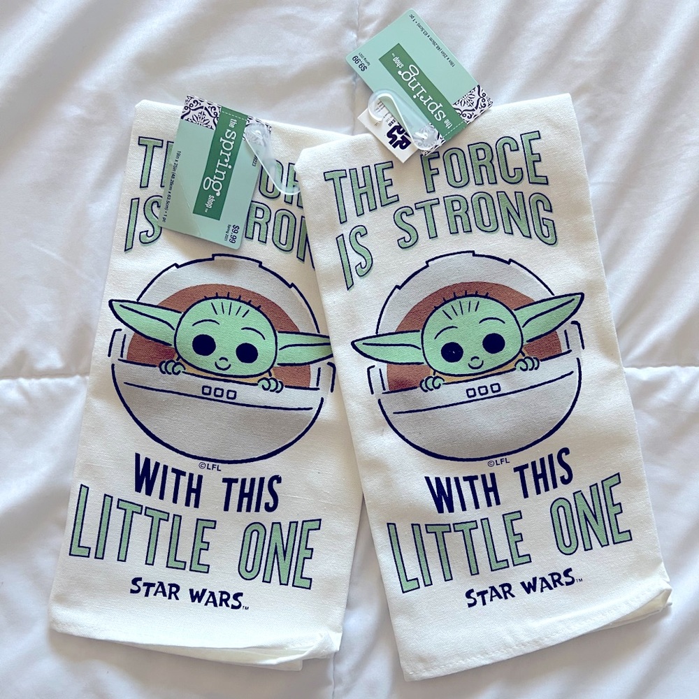 STAR WARS BABY YODA KITCHEN TOWELS SET OF 2